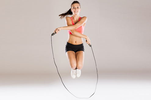 Nhảy dây là một cách giảm mỡ bụng hiệu quả